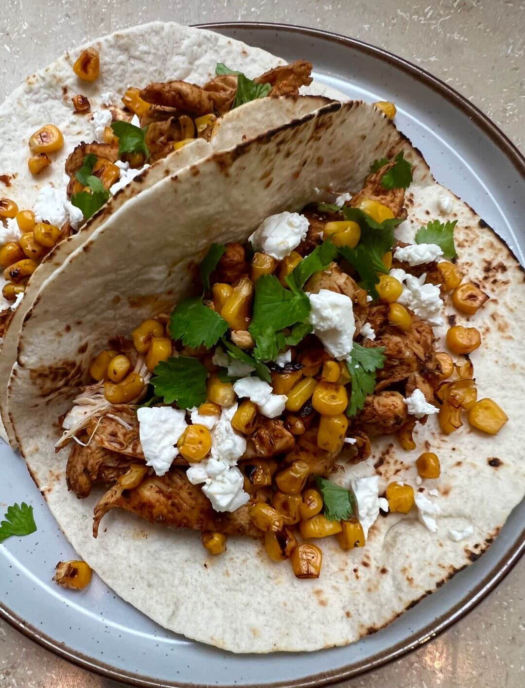 Easy recipes for a handful of ingredients. Let's do tacos with five ingredients plus a Capsicana product